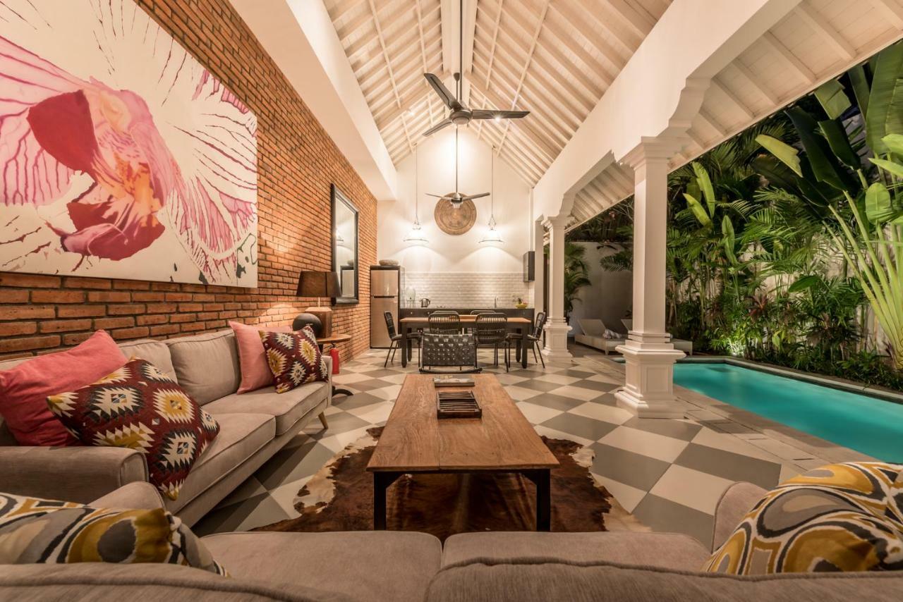 Central 3 Bedroom Villa Close To Seminyak Beach 외부 사진