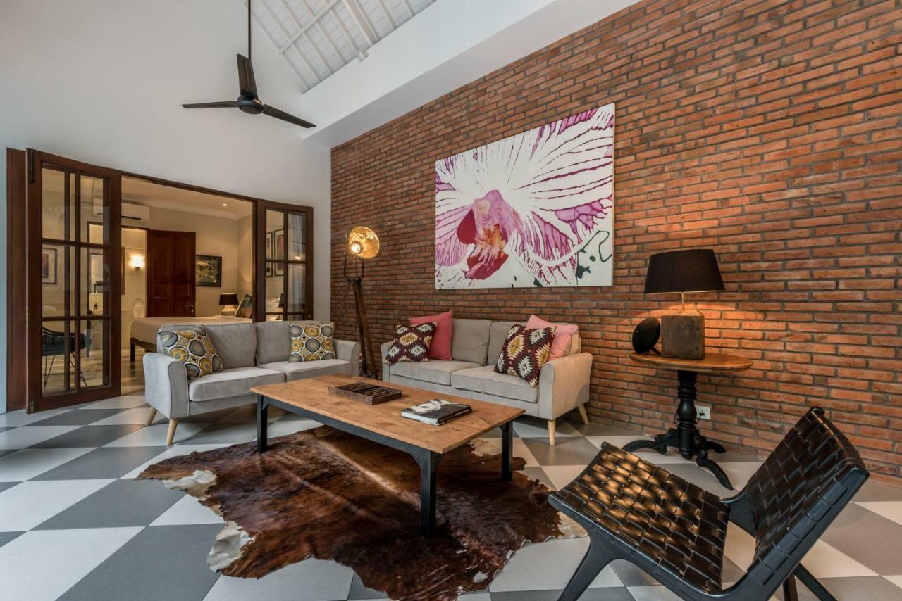Central 3 Bedroom Villa Close To Seminyak Beach 외부 사진
