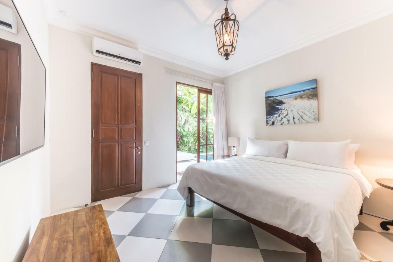 Central 3 Bedroom Villa Close To Seminyak Beach 외부 사진